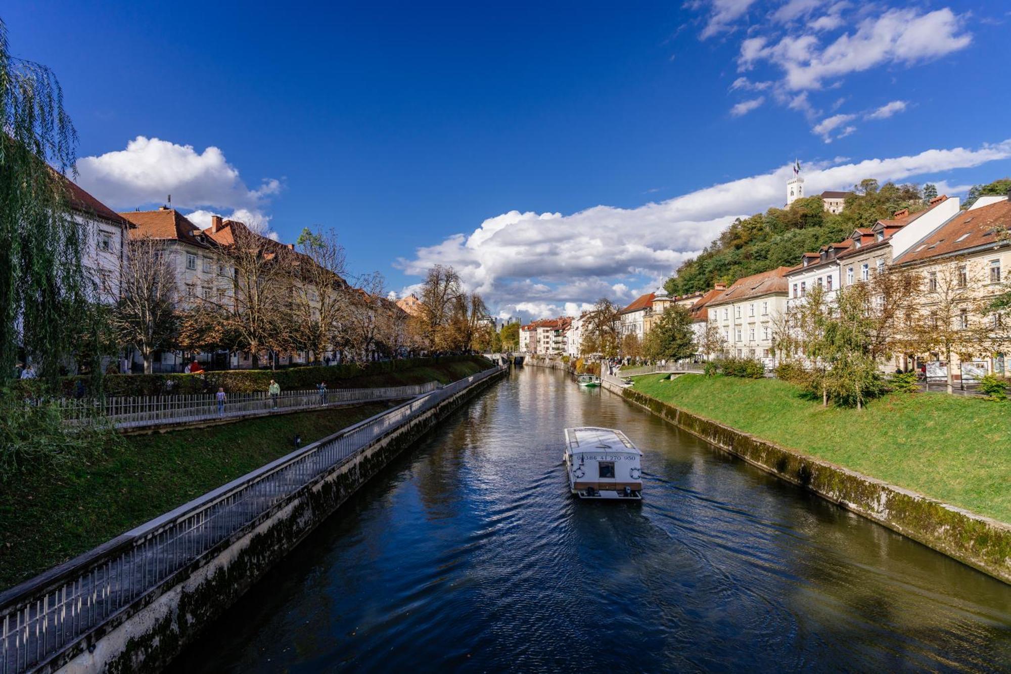 Ella'S Castle View Apartment Lublana Zewnętrze zdjęcie